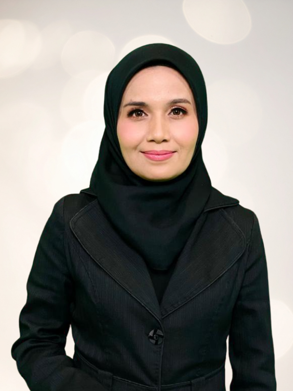 Puan Sharnaz Saberi